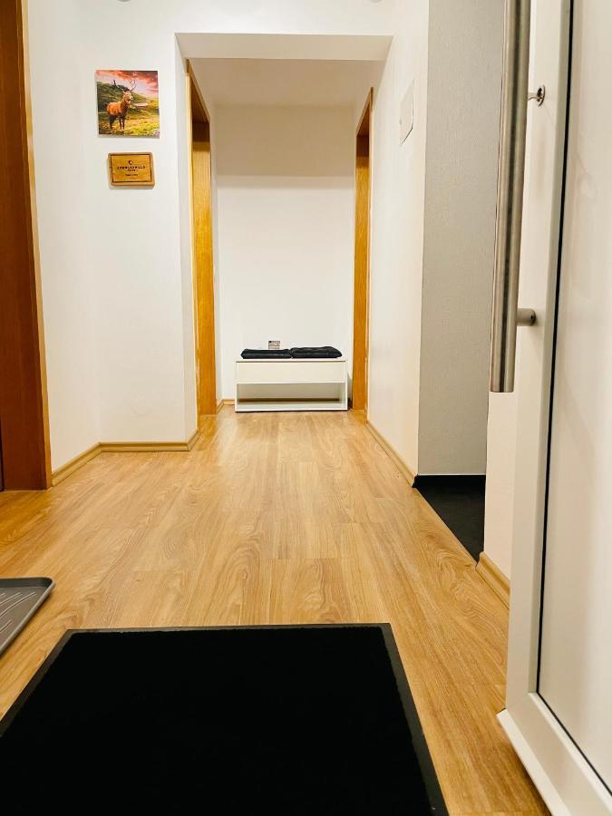 Haus Jenni Im Schwarzwald, 3,5-Zimmer, Grosse Terrasse フロイデンシュタット エクステリア 写真