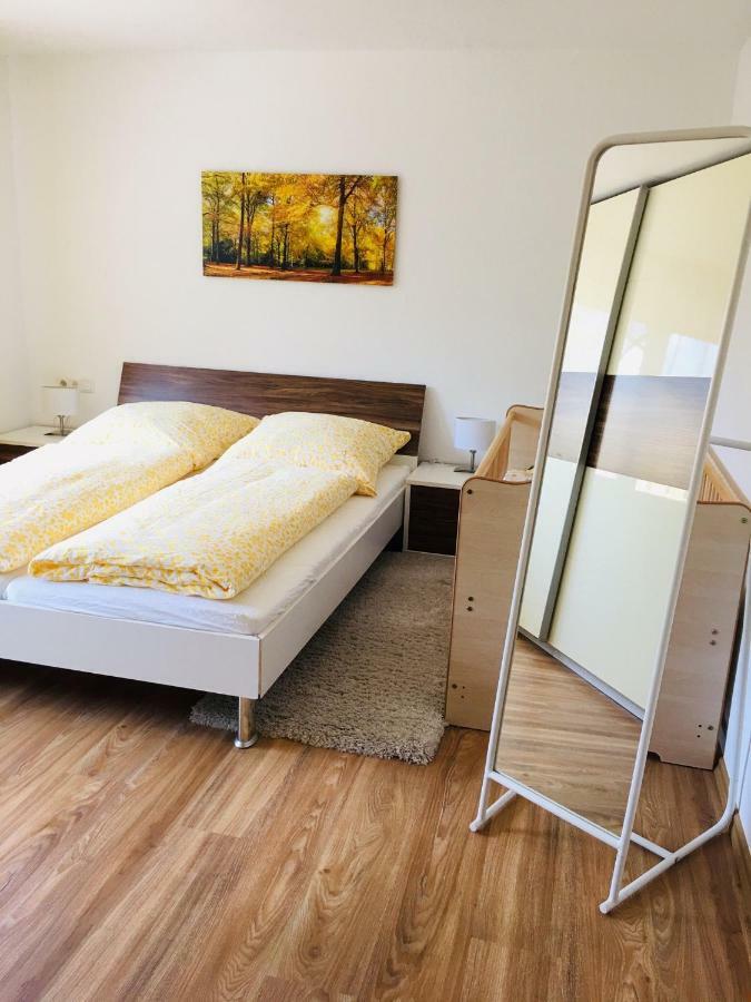 Haus Jenni Im Schwarzwald, 3,5-Zimmer, Grosse Terrasse フロイデンシュタット エクステリア 写真